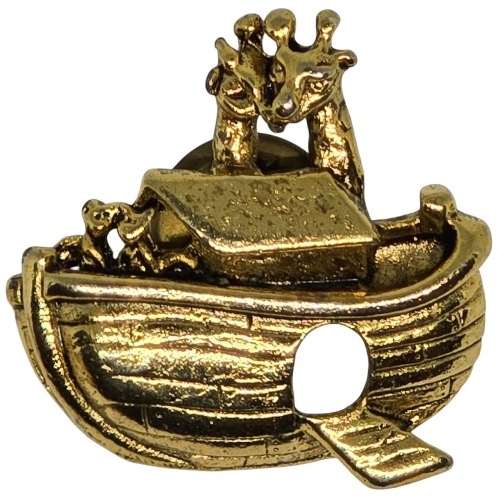 Noahs Ark-Themed Gold-Toned Metal Pin Brooch‎ With Adorable Giraffe Details